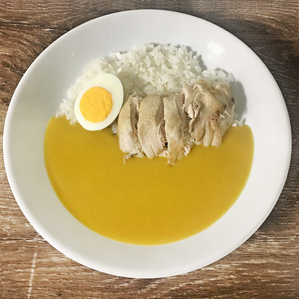 黄色いカレーライス